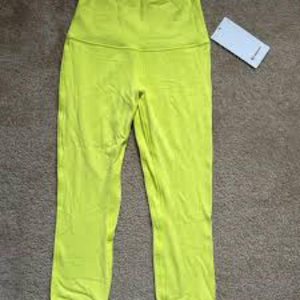 NWOT Lululemon Align HR Pant 25" *Electric Lemon (313) - Picture 3 of 7